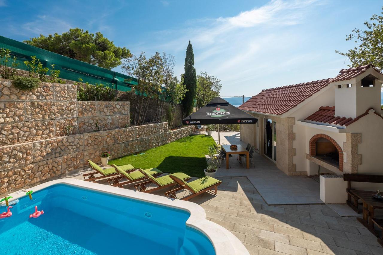 Villa Leoma With Heated Pool Marusici  Εξωτερικό φωτογραφία