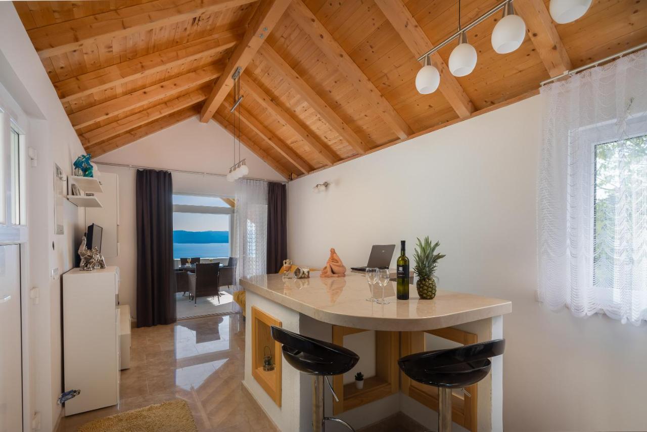 Villa Leoma With Heated Pool Marusici  Εξωτερικό φωτογραφία
