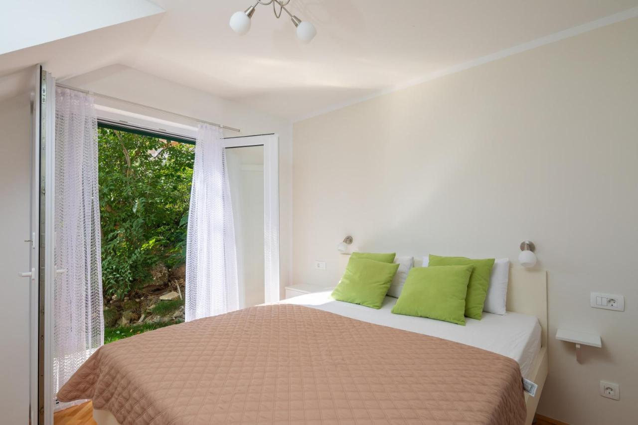 Villa Leoma With Heated Pool Marusici  Εξωτερικό φωτογραφία